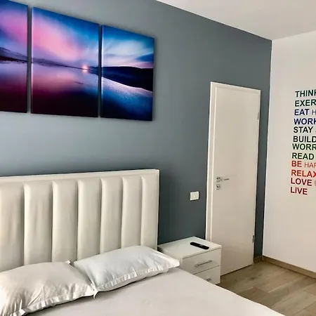 Apartment Joy Vivalia V5-9 *